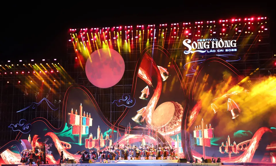 Ấn tượng và đặc sắc Festival Sông Hồng năm 2025